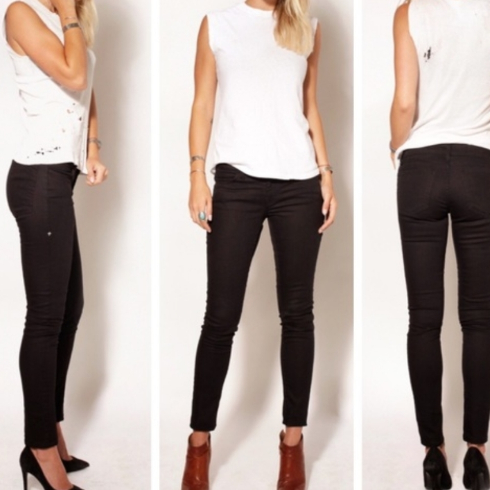 Imogene + Willie Lucy  Low Rise Skinny Jeans Size 25R Dark Blue